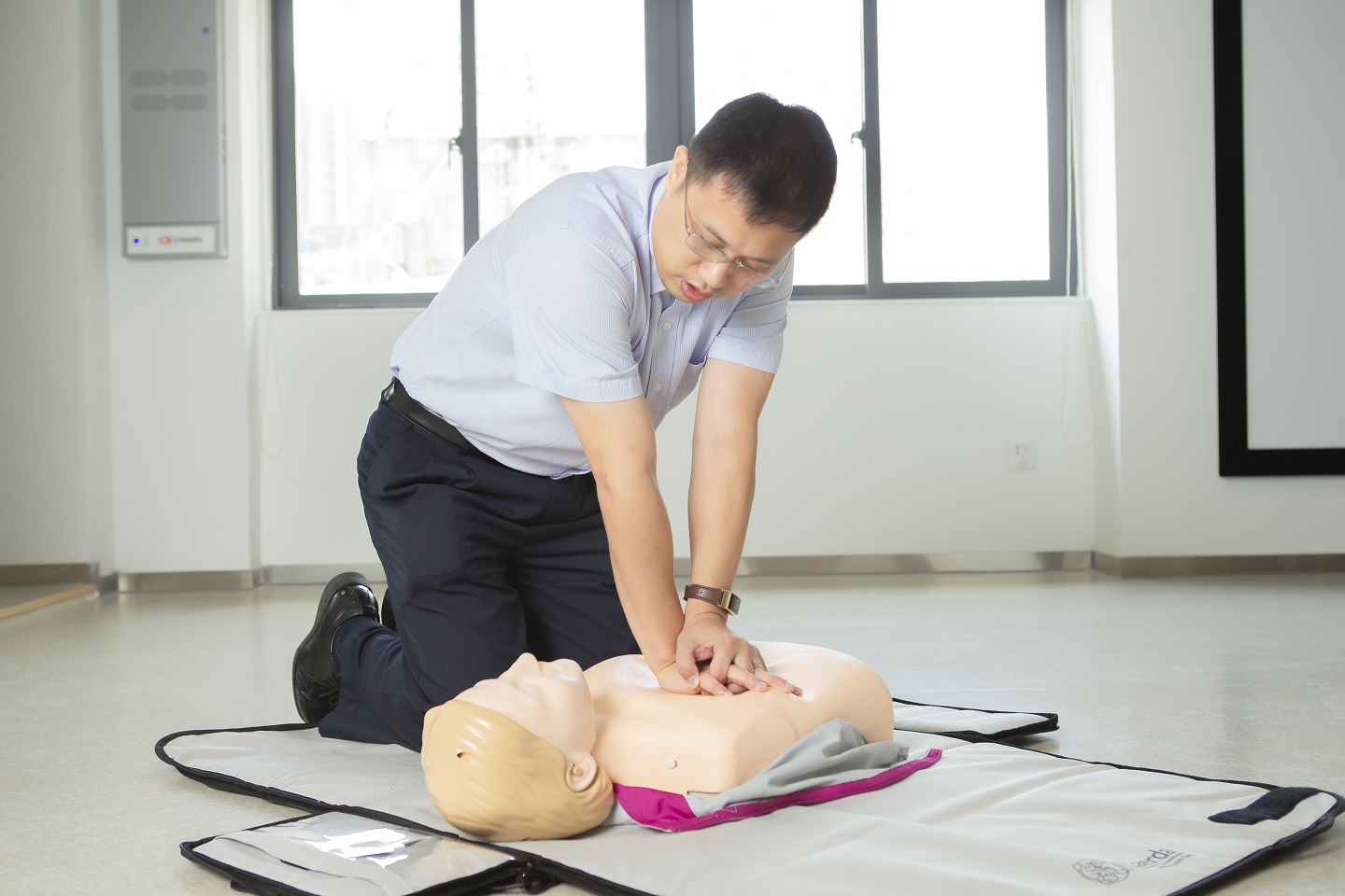 1587089039053087317.jpg 急救6.jpg