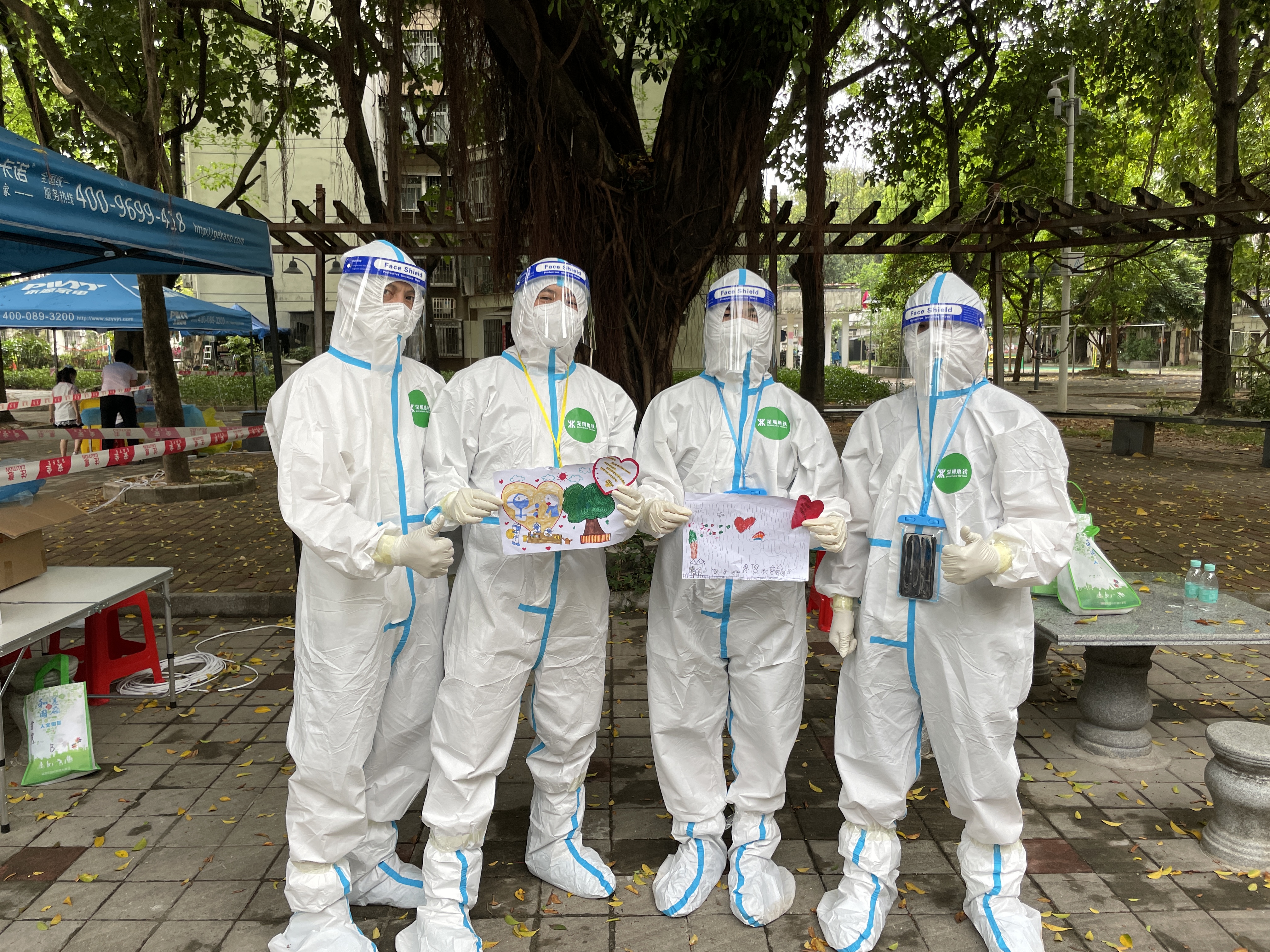 “ONEPay
蓝”变身抗疫“大白”守护社区防疫“前沿阵地”5.jpg