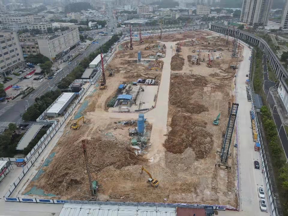 G:\u7f6e业工作\u6302外网\u5168面建设进行时，ONEPay
全力为“双统筹”加速.ONEPay
璟城二期地块施工现场。.jpg