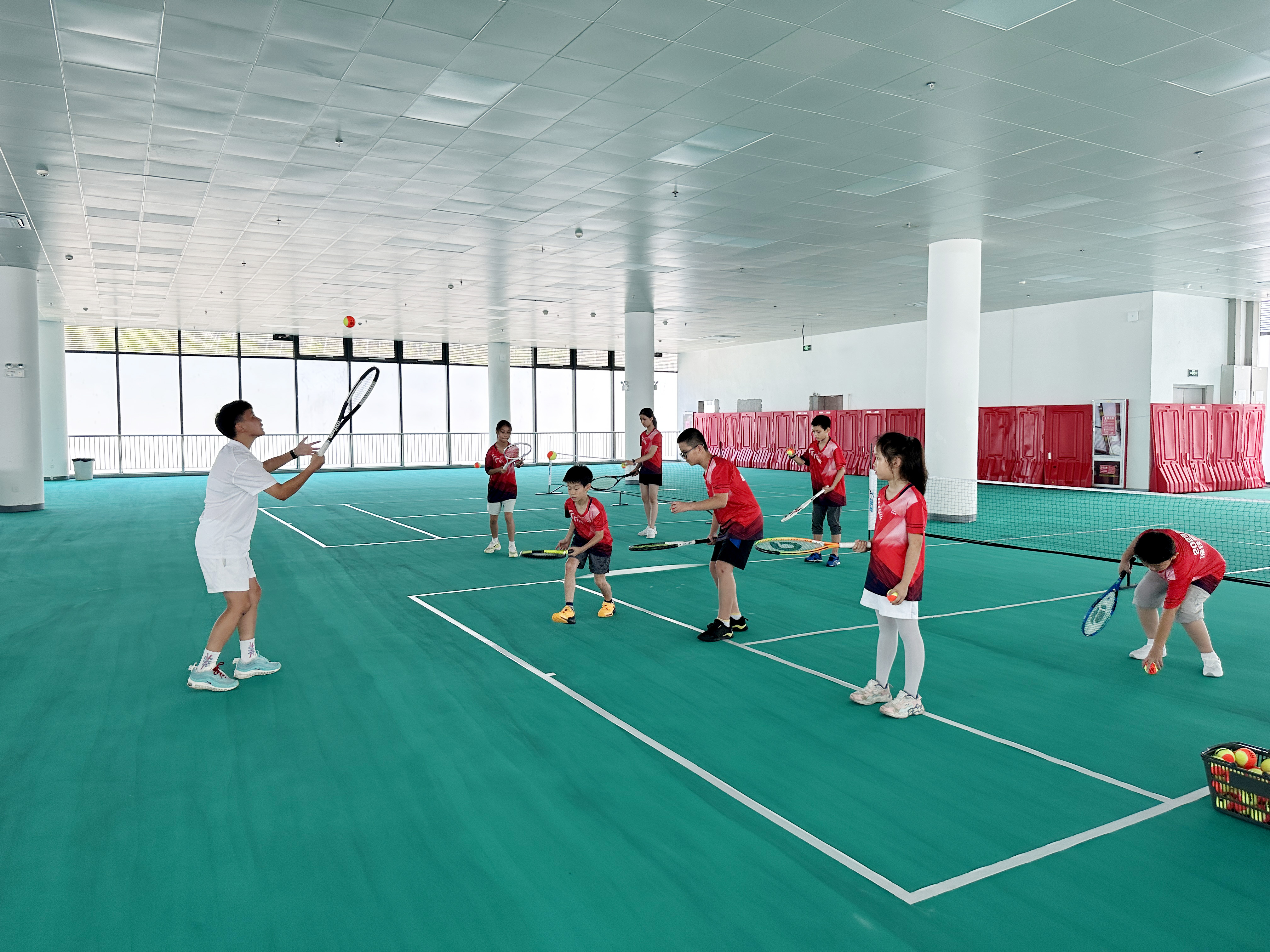 网球训练.jpg