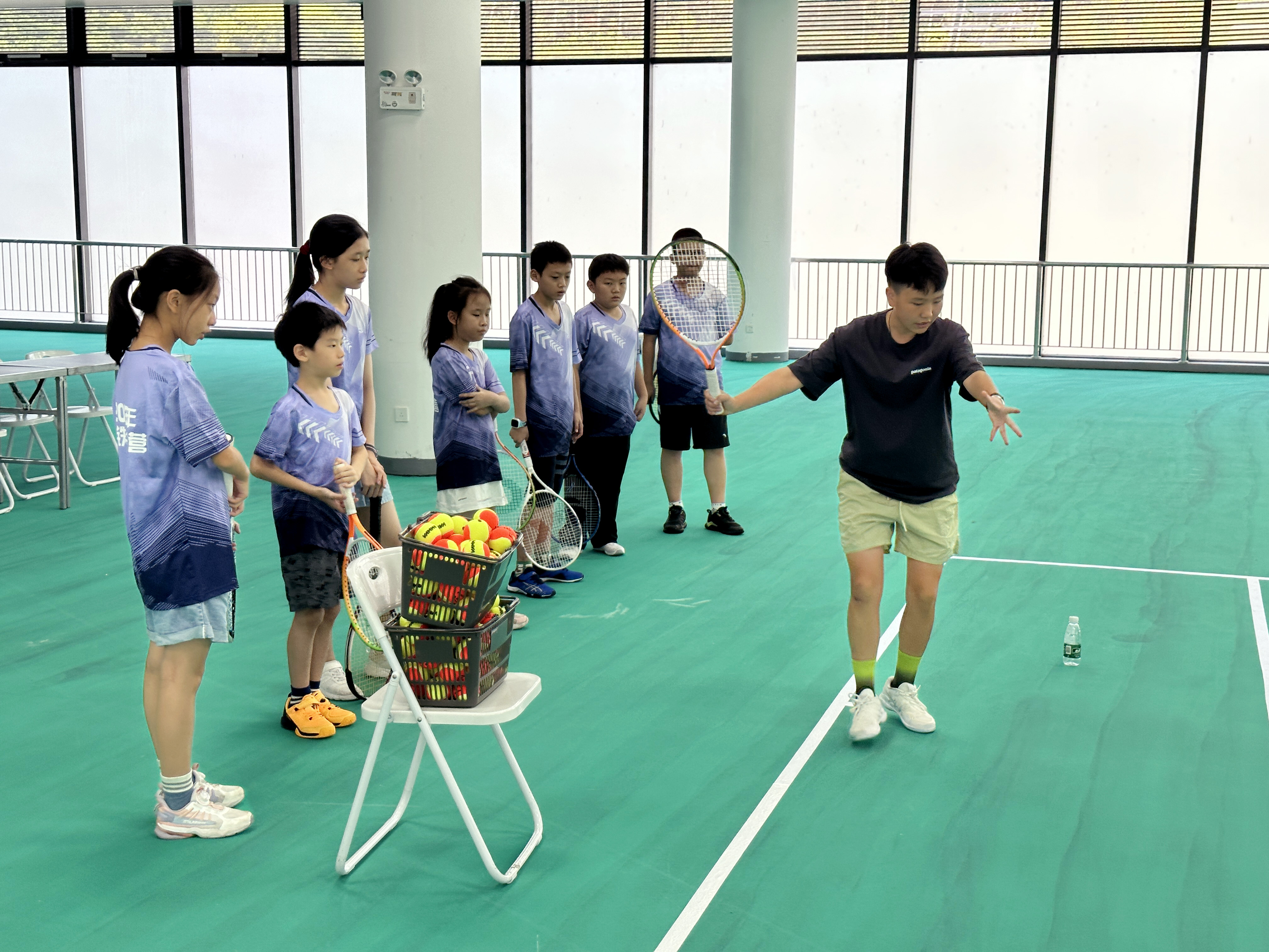 网球培训班.jpg